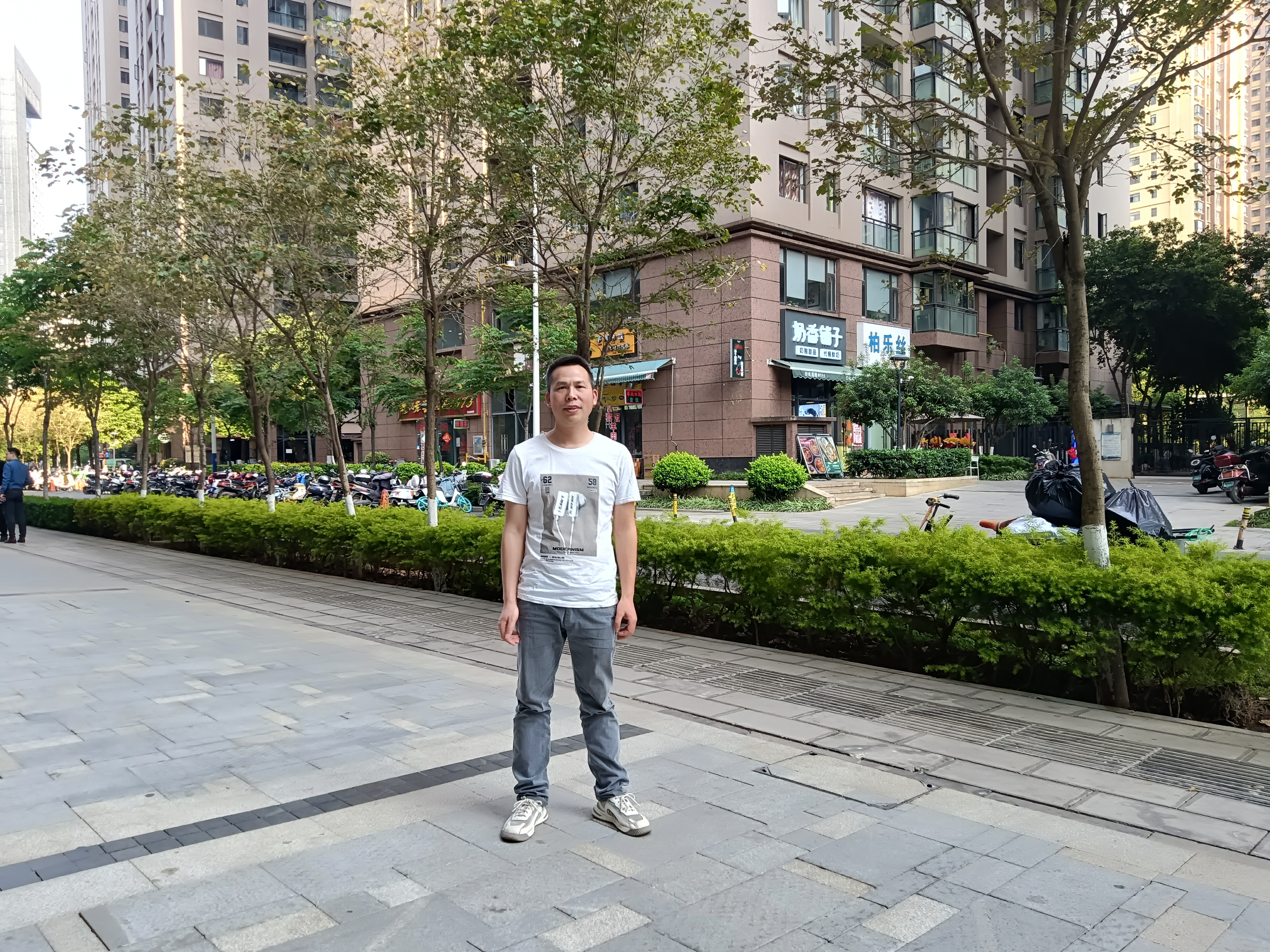 建筑工程学院李遥玉