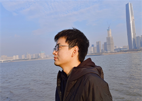 孔杰
