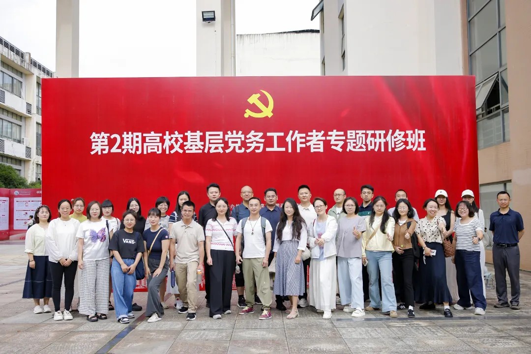 640